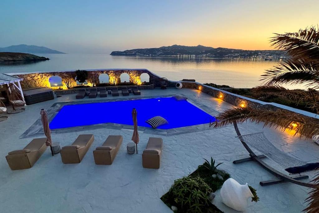 Villa Annita On The Water With 5 Bedrooms Mykonos Town
